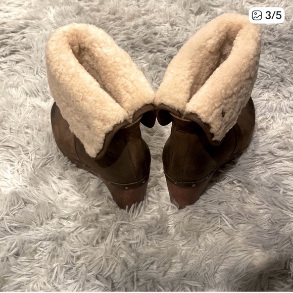 Ugg Clog Studded Fur Boots. - Picture 4 of 4